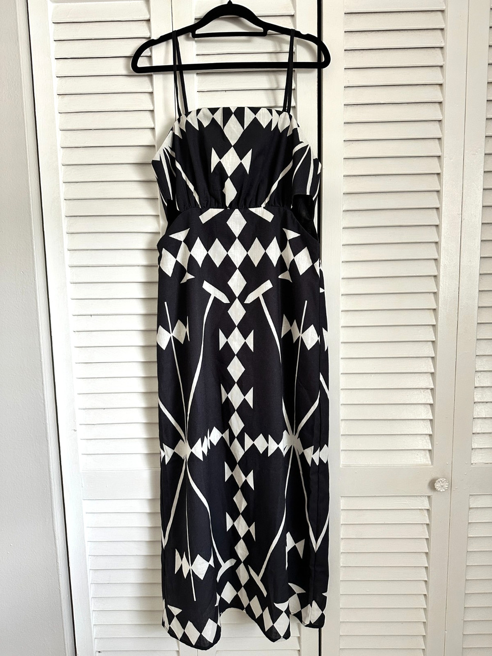 NWT Commense Womens M Geometric Cutout Midi Dress Disco Fall Brunch Statement